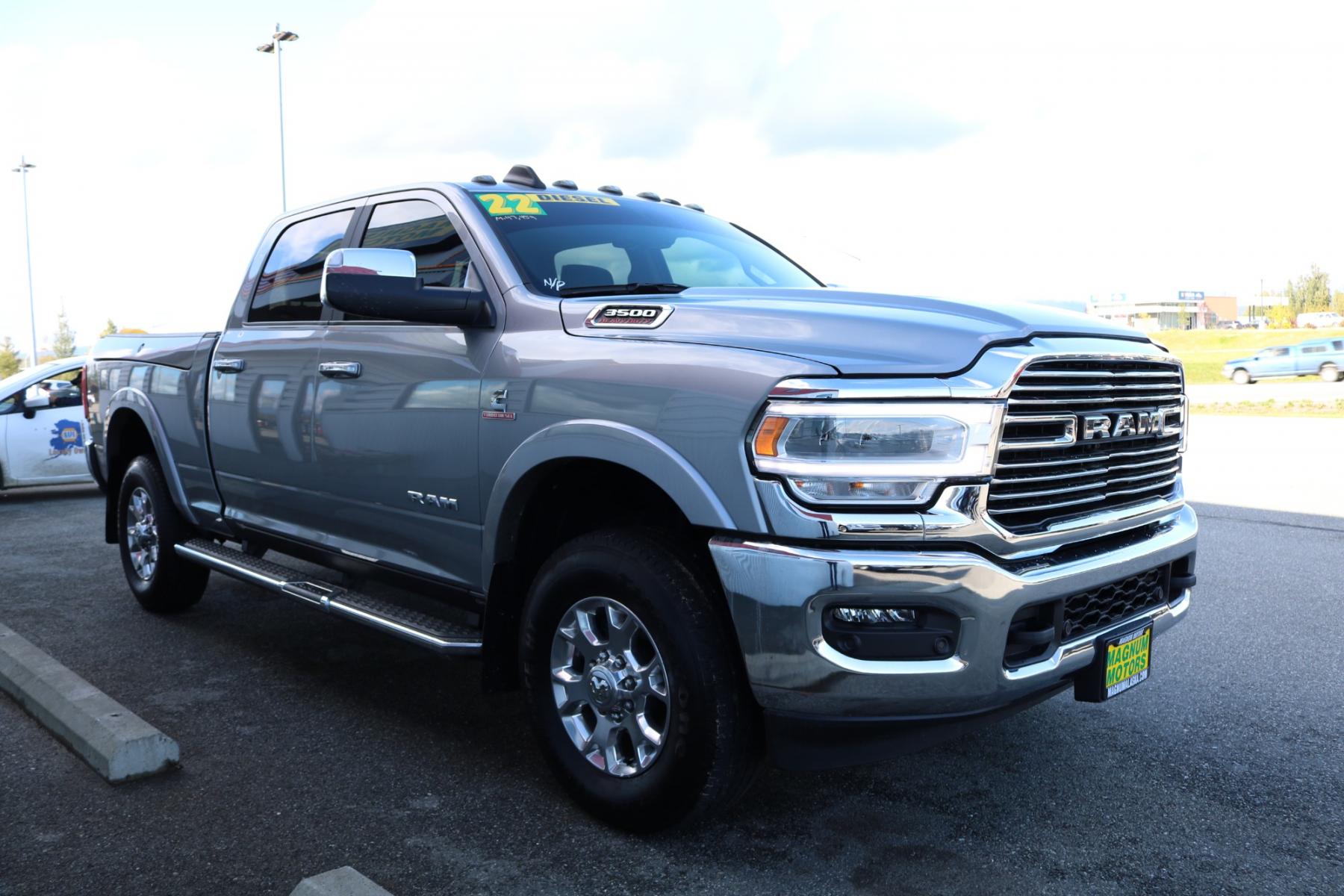 2022 Gray /Black leather RAM 3500 Laramie Crew Cab SWB 4WD (3C63R3EL7NG) with an 6.7L L6 OHV 24V TURBO DIESEL engine, 6A transmission, located at 1960 Industrial Drive, Wasilla, 99654, (907) 376-5555, 61.573475, -149.400146 - Photo #5