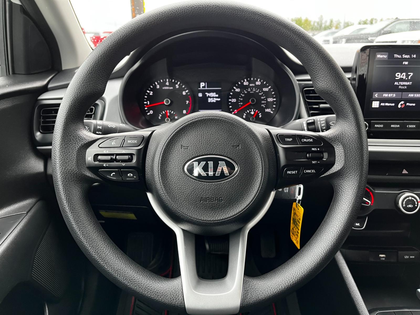 2021 Kia Rio LX (3KPA24ADXME) with an 1.6L L4 DOHC 16V engine, 6A transmission, located at 44152 Sterling Highway, Soldotna, 99669, (907) 262-5555, 60.484917, -151.062408 - Photo #11