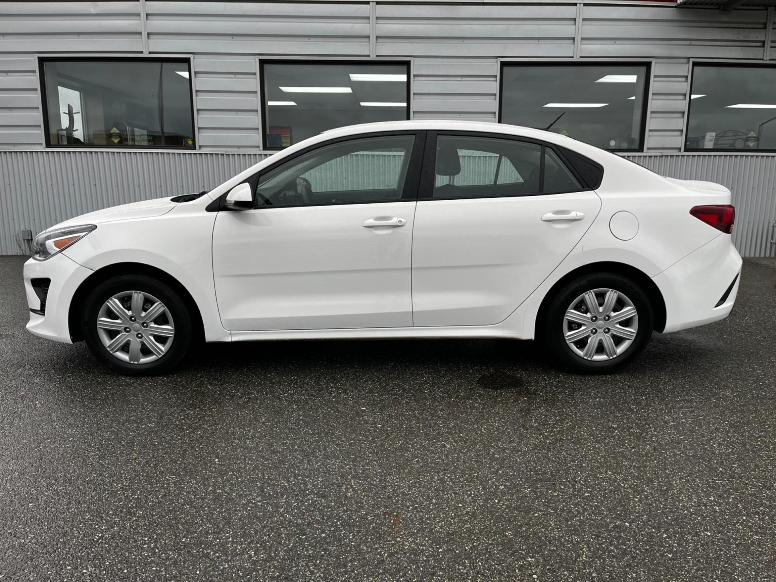 2021 Kia Rio LX (3KPA24ADXME) with an 1.6L L4 DOHC 16V engine, 6A transmission, located at 44152 Sterling Highway, Soldotna, 99669, (907) 262-5555, 60.484917, -151.062408 - Photo #0