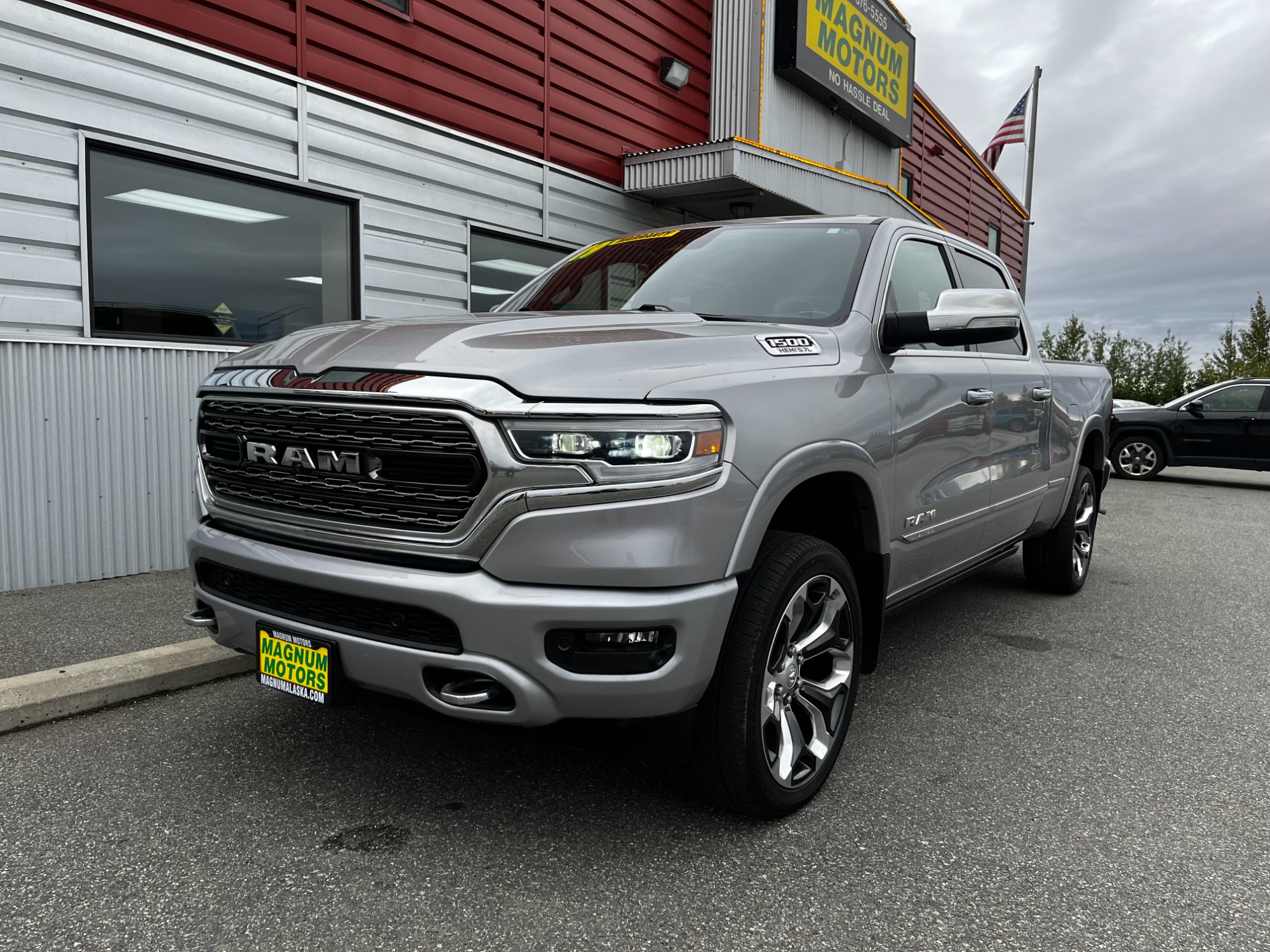 photo of 2019 RAM 1500 Limited Crew Cab 4WD