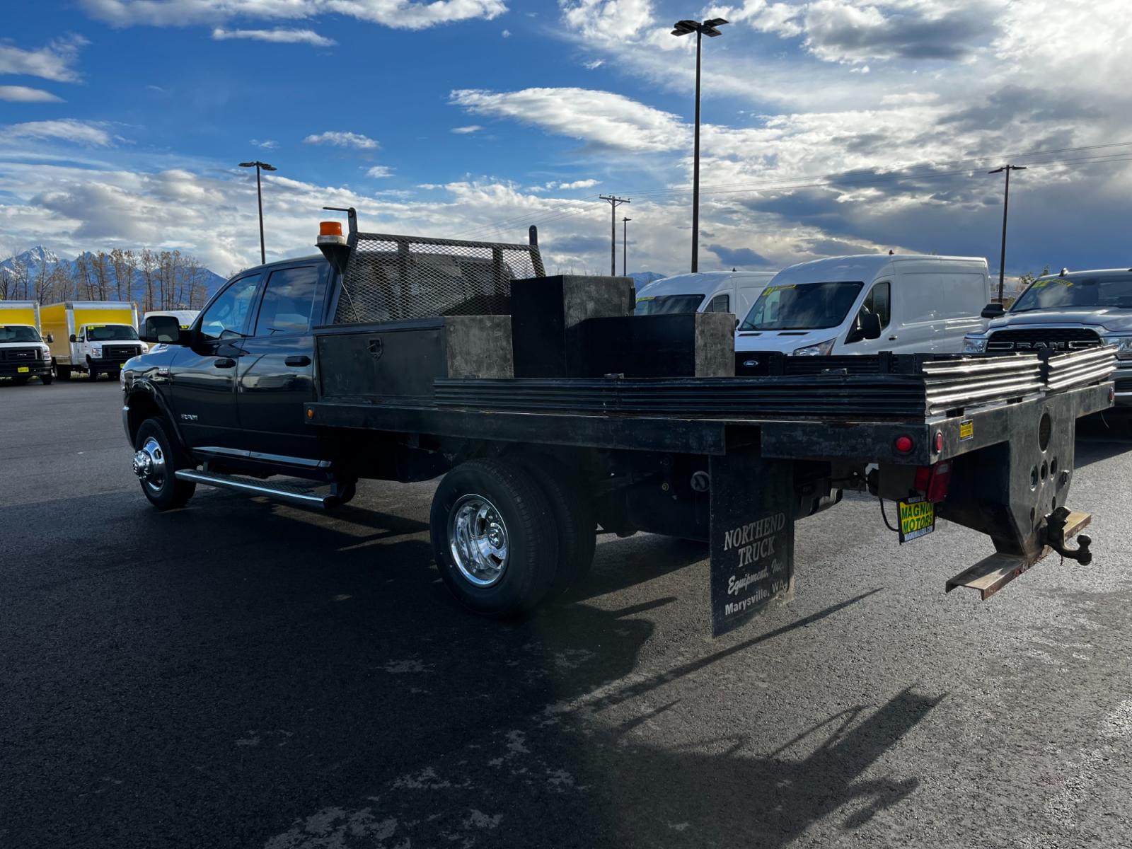 2022 Black /Gray RAM 3500 Crew Cab 4WD DRW (3C7WRTCJ8NG) with an 6.4L V8 OHV 16V engine, 6A transmission, located at 1960 Industrial Drive, Wasilla, 99654, (907) 376-5555, 61.573475, -149.400146 - Photo #5