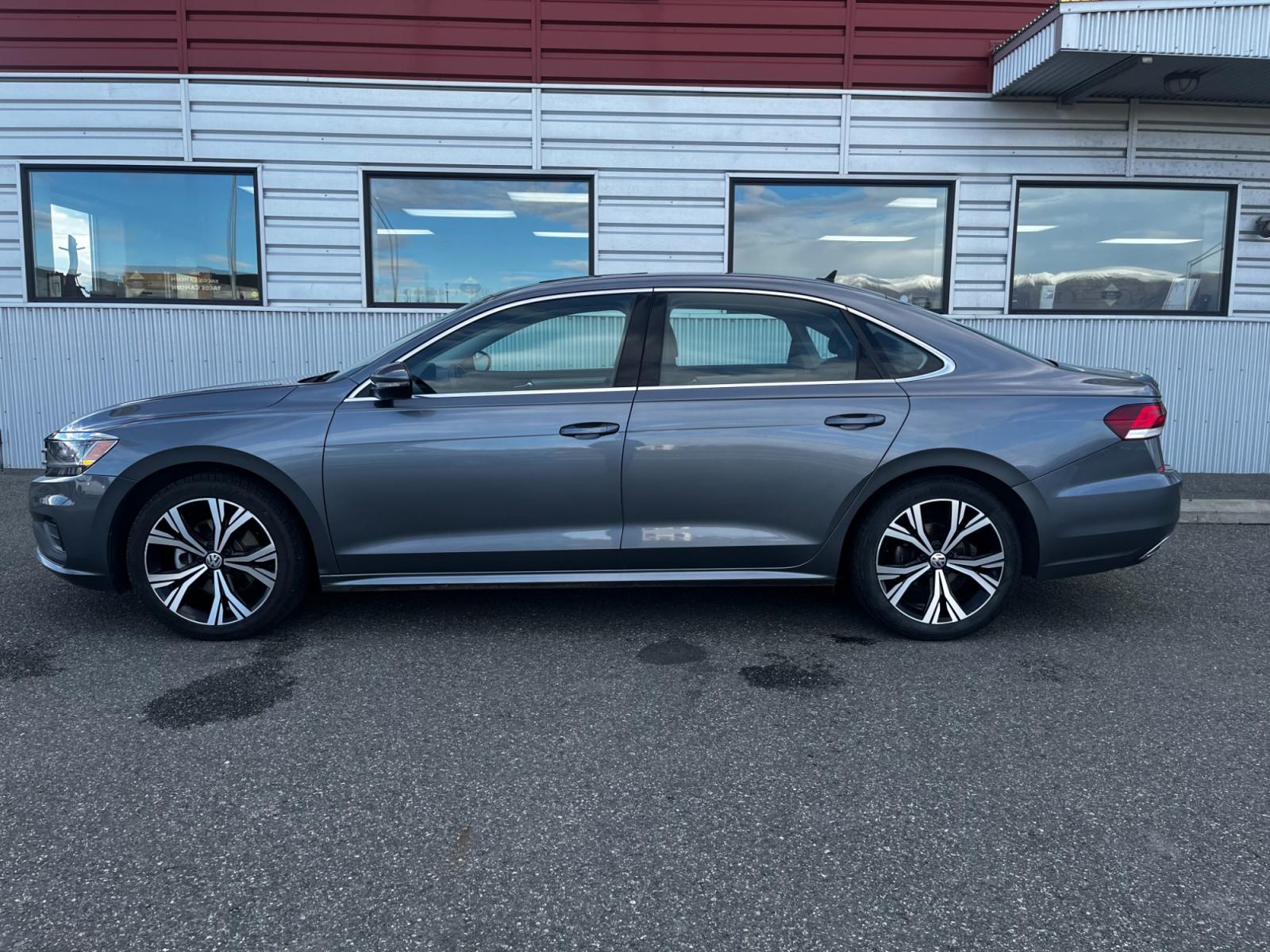 2021 Gray /Black Volkswagen Passat SE (1VWSA7A3XMC) with an 2.0L L4 DOHC 16V engine, 6A transmission, located at 44152 Sterling Highway, Soldotna, 99669, (907) 262-5555, 60.484917, -151.062408 - Photo #0
