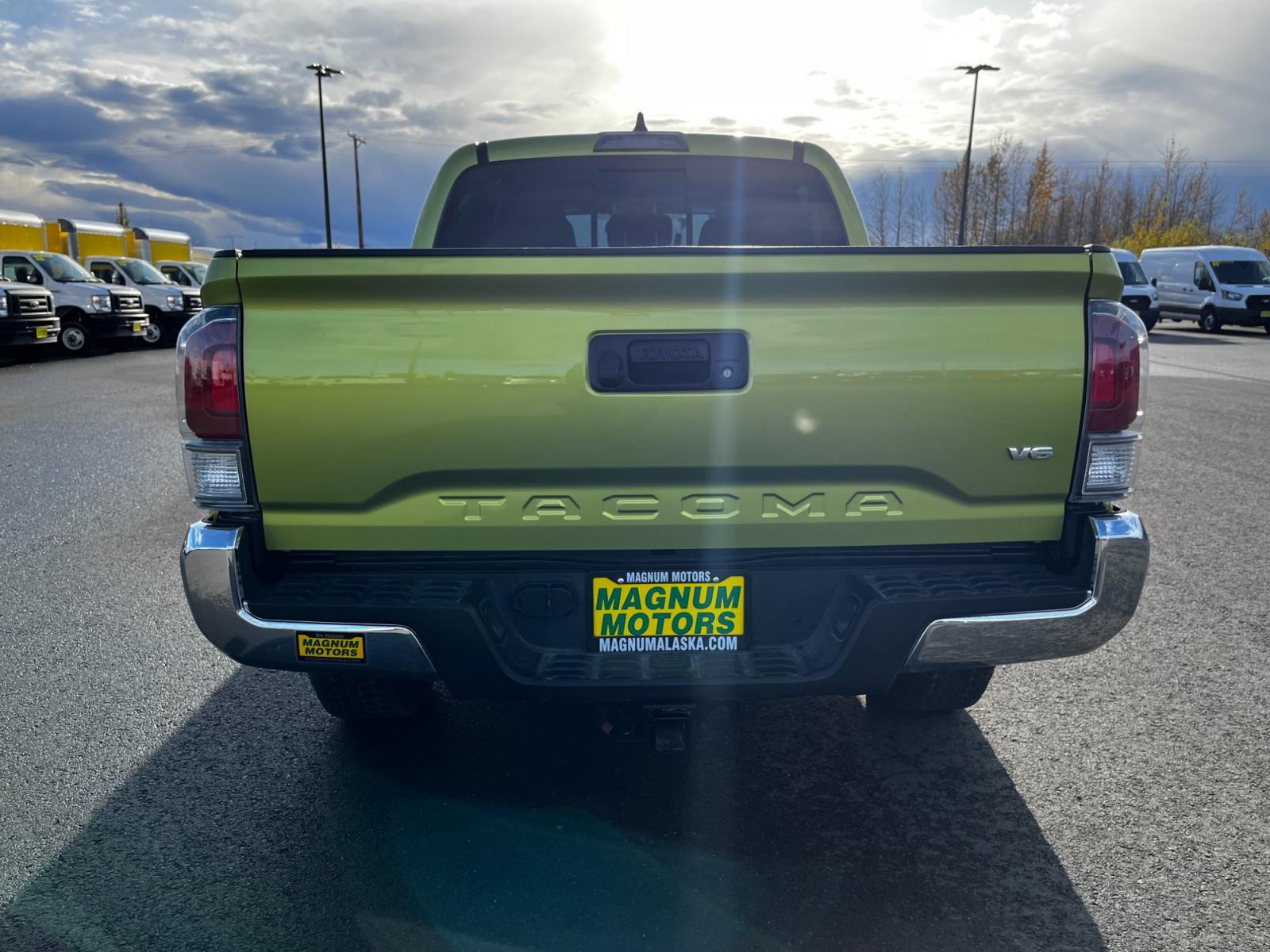 2023 Electric Lime /Black Toyota Tacoma SR5 Double Cab Long Bed V6 6AT 4WD (3TYCZ5AN4PT) with an 3.5L V6 DOHC 24V engine, 6A transmission, located at 1960 Industrial Drive, Wasilla, 99654, (907) 376-5555, 61.573475, -149.400146 - Photo #4