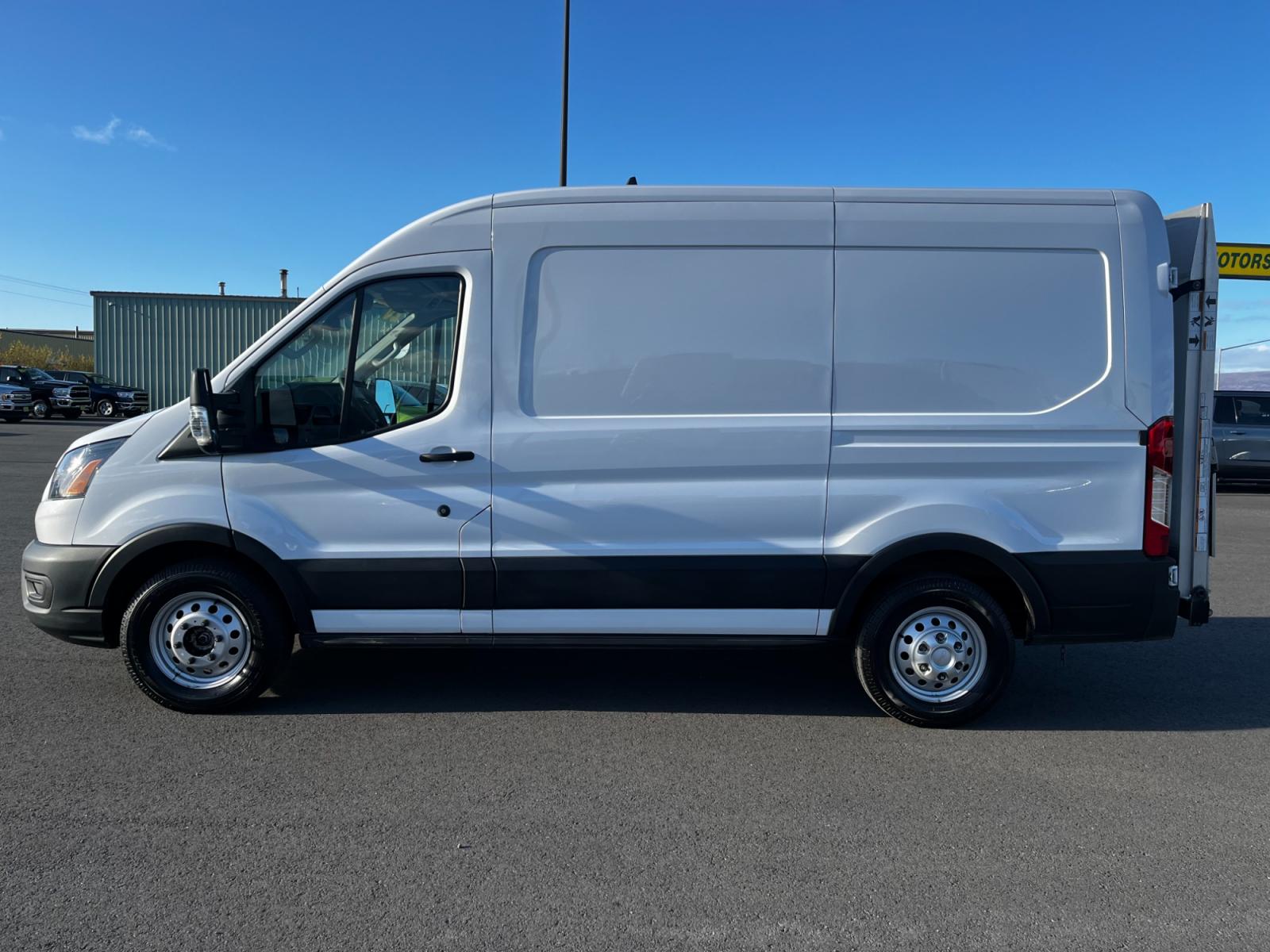 2020 White /Black Ford Transit 350 Van Med. Roof w/Sliding Pass. 148-in. WB (1FTBW2C86LK) with an 3.5L V6 DOHC 24V engine, 6A transmission, located at 1960 Industrial Drive, Wasilla, 99654, (907) 376-5555, 61.573475, -149.400146 - Photo #1