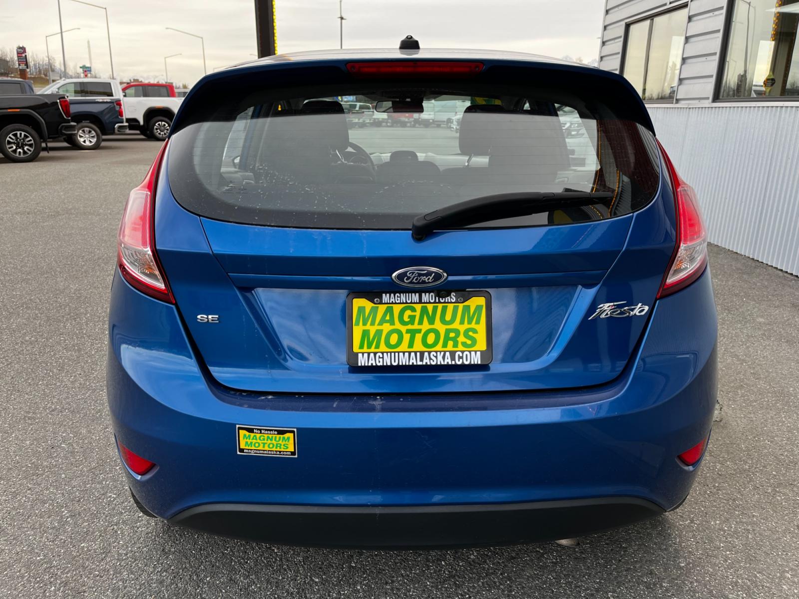 2019 Blue /Black Ford Fiesta SE Hatchback (3FADP4EJ1KM) with an 1.6L L4 DOHC 16V engine, Auto transmission, located at 1960 Industrial Drive, Wasilla, 99654, (907) 376-5555, 61.573475, -149.400146 - Photo #4