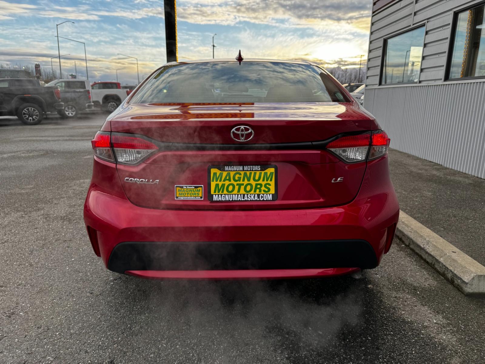 2021 Red Toyota Corolla LE (5YFEPMAE3MP) with an 1.8L L4 DOHC 16V engine, CVT transmission, located at 44152 Sterling Highway, Soldotna, 99669, (907) 262-5555, 60.484917, -151.062408 - Photo #3