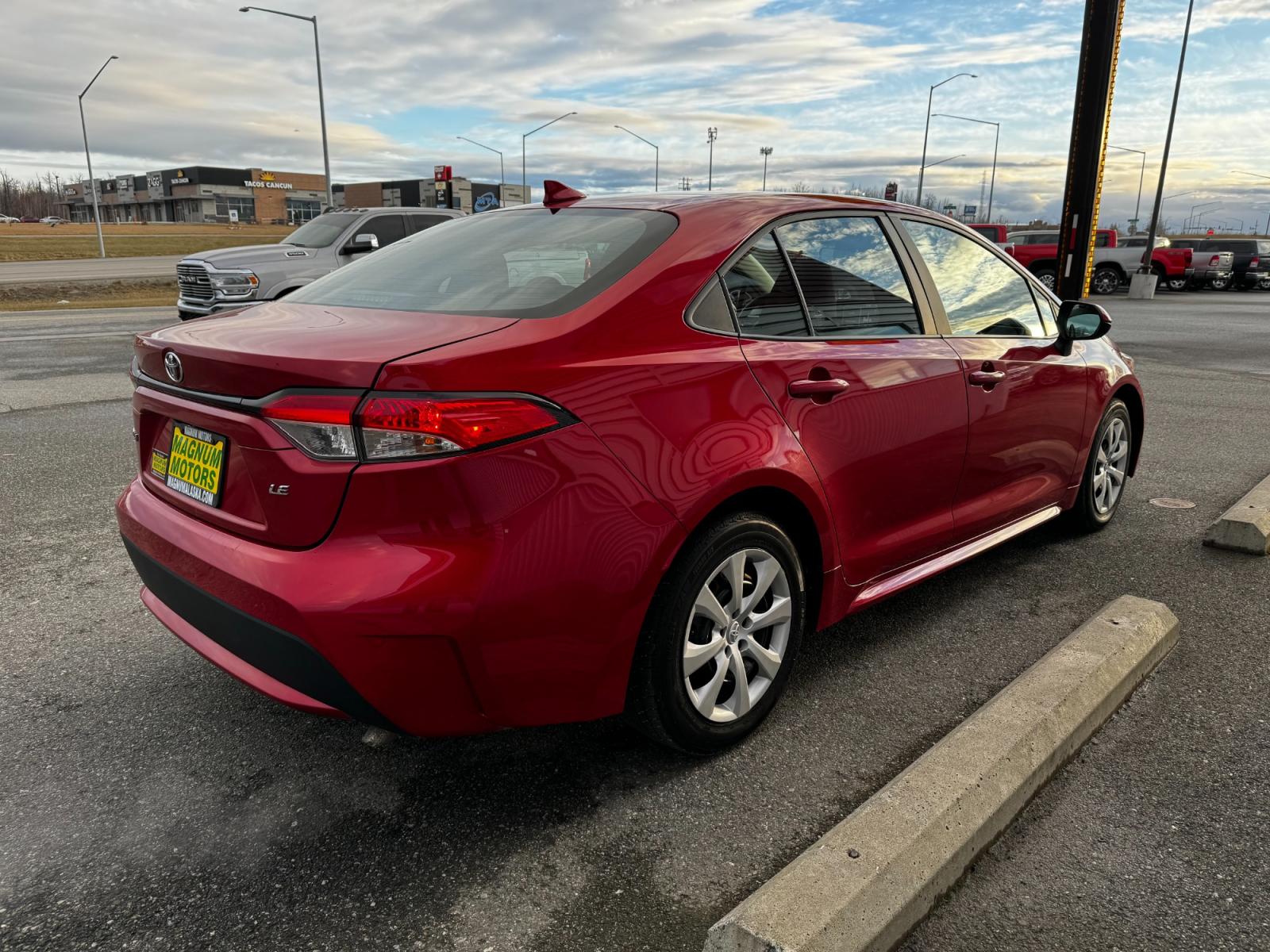 2021 Red Toyota Corolla LE (5YFEPMAE3MP) with an 1.8L L4 DOHC 16V engine, CVT transmission, located at 44152 Sterling Highway, Soldotna, 99669, (907) 262-5555, 60.484917, -151.062408 - Photo #4