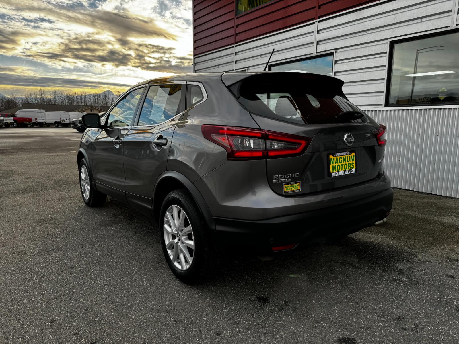2021 Gray Nissan Rogue Sport S AWD (JN1BJ1AW8MW) with an 2.0L L4 DOHC 16V engine, CVT transmission, located at 1960 Industrial Drive, Wasilla, 99654, (907) 376-5555, 61.573475, -149.400146 - Photo #3